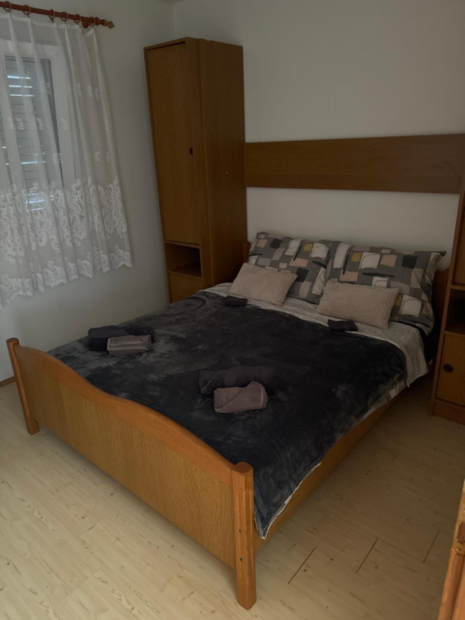 Apartman J&B Apartment Vir Ngoại thất bức ảnh