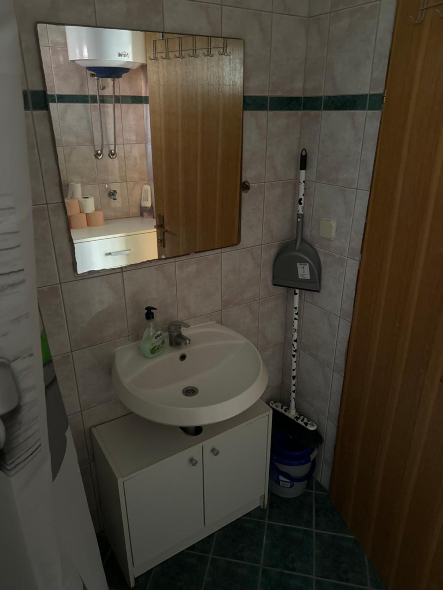 Apartman J&B Apartment Vir Ngoại thất bức ảnh